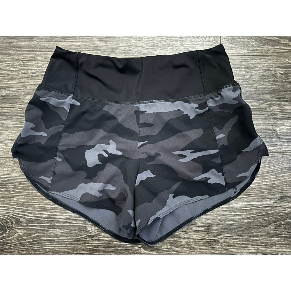 Athleta Printed Running Free Shorts 3.5" Camouflage Womens XS